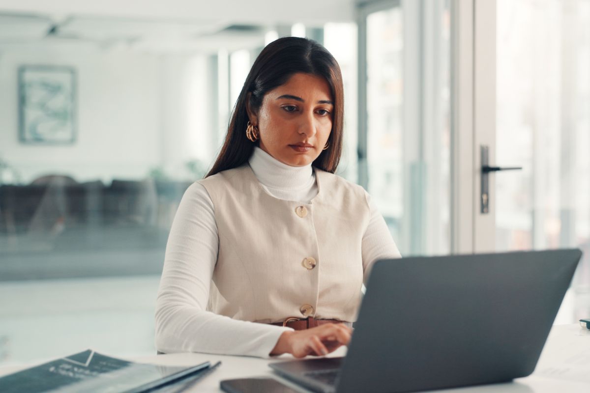 Pros and Cons of Forming an LLC in Missouri